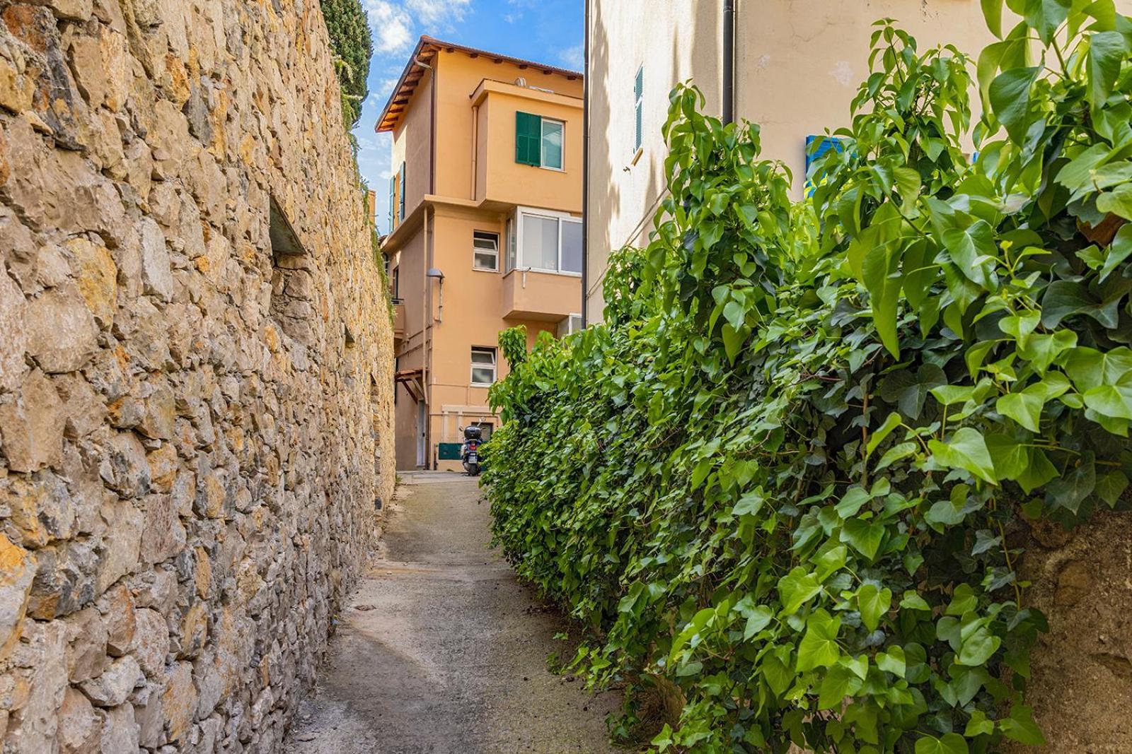 شقة Casa Castelletto فينالي ليغوري المظهر الخارجي الصورة